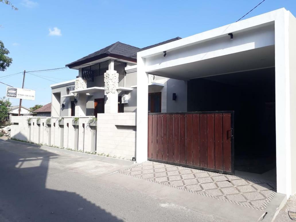Imperial Villa Syariah Джокьякарта Экстерьер фото