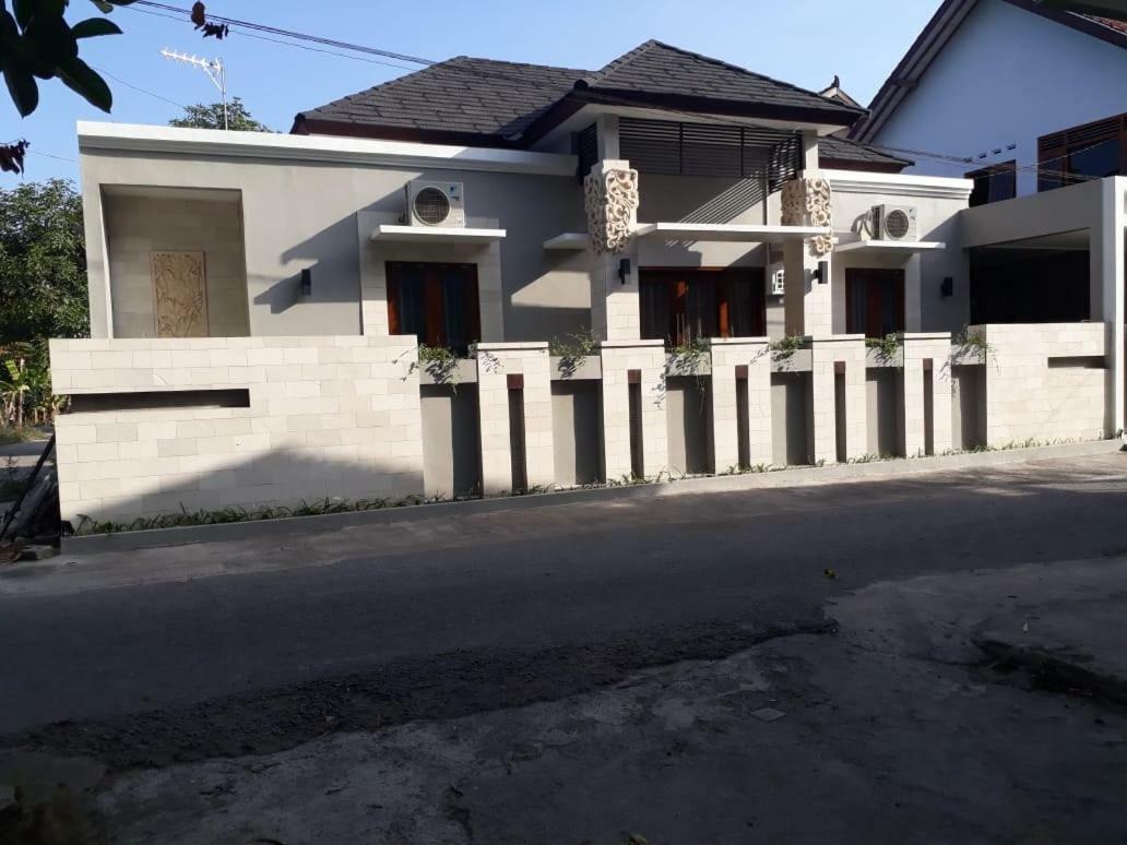 Imperial Villa Syariah Джокьякарта Экстерьер фото
